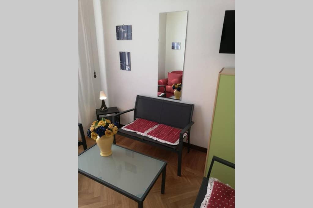 Ecce Roma Apartment Exterior photo